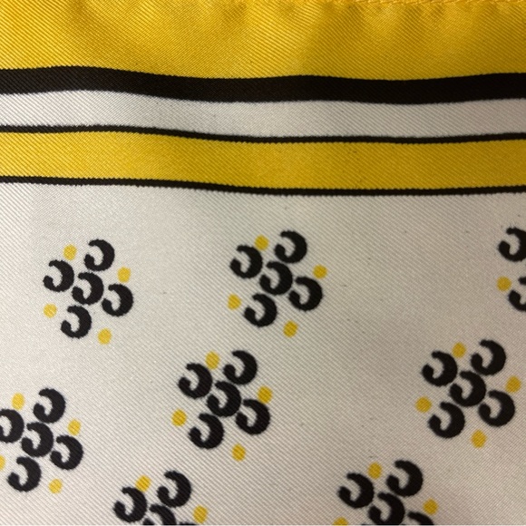 Vintage Cedar Crest College, Allentown PA Scarf, Bandana - Picture 9 of 16